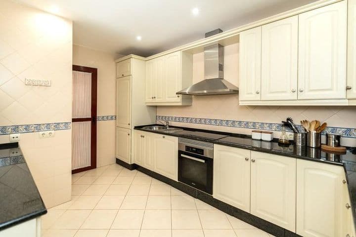 3 bedrooms apartment for rent in Marbella, Spain - Image 7