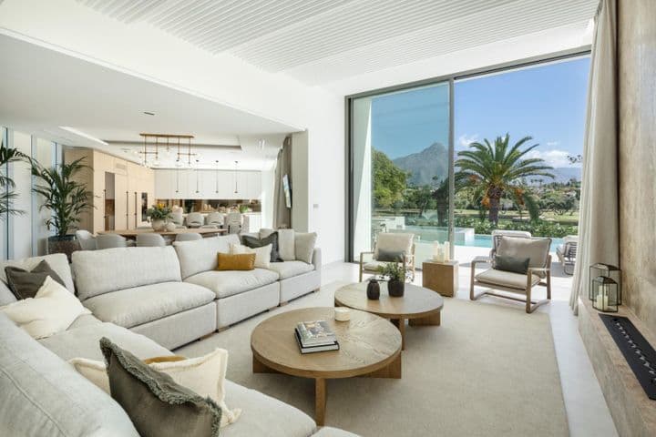 5 bedrooms house for sale in Marbella, Spain - Image 6