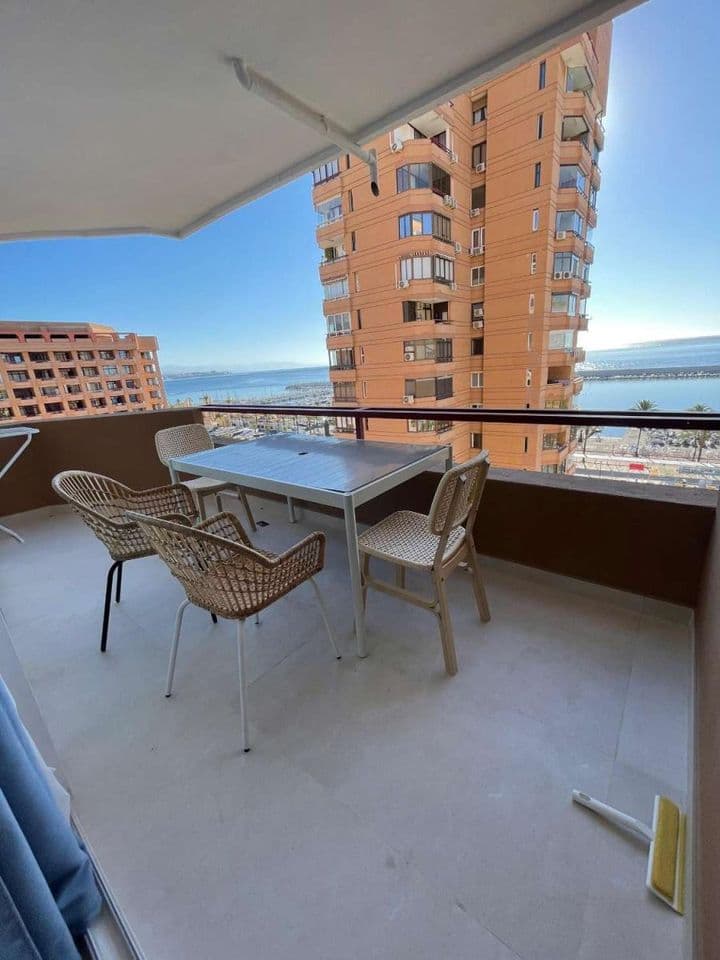 2 bedrooms apartment for rent in Zona Puerto Deportivo, Spain - Image 2