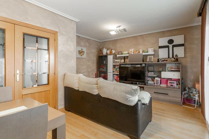 3 bedrooms apartment for sale in Cuenca de Pamplona, Spain - Image 11