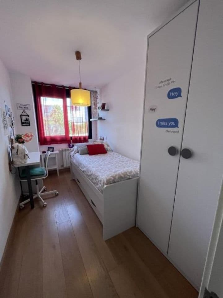 2 bedrooms apartment for sale in Santander, Spain - Image 12