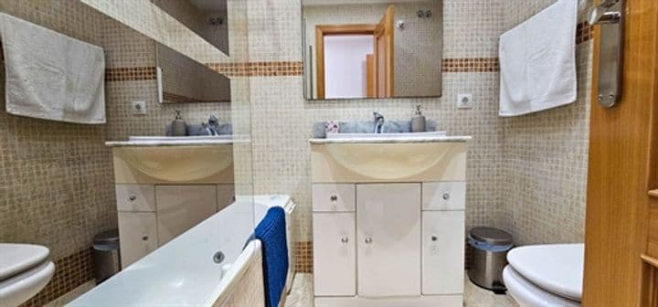 2 bedrooms apartment for sale in La Duquesa, Spain - Image 3