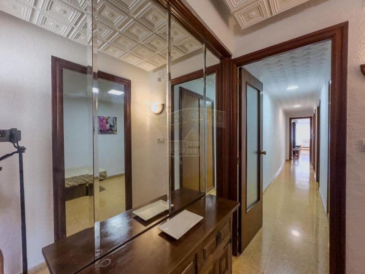 4 bedrooms apartment for rent in Valencia, Spain - Image 3