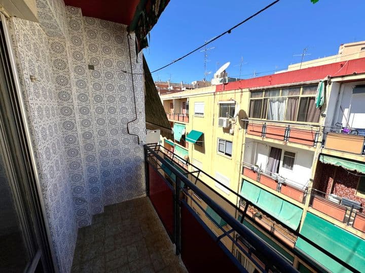 3 bedrooms apartment for sale in Distrito 2, Spain - Image 3