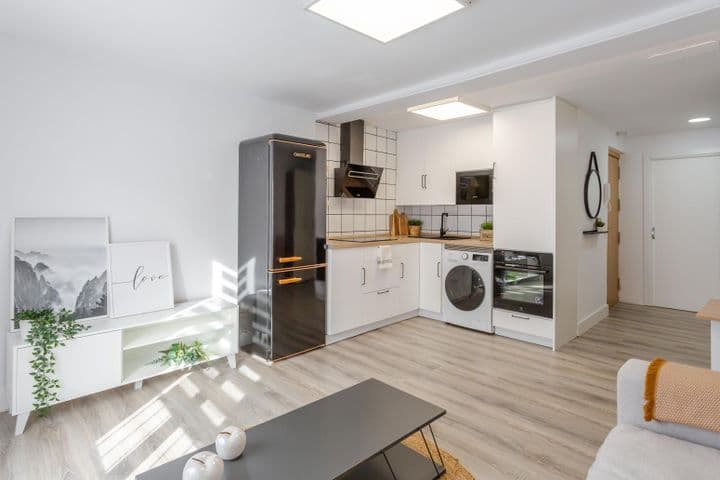 1 bedroom apartment for sale in Pamplona, Spain