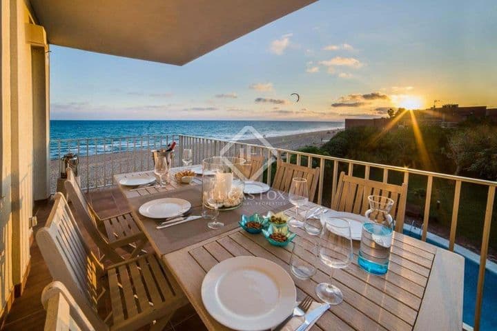 3 bedrooms apartment for rent in Gava, Spain - Image 4