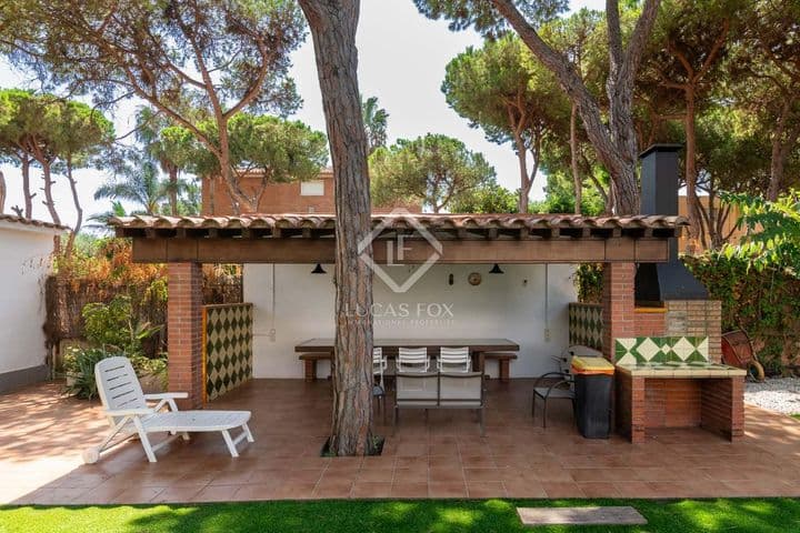 9 bedrooms house for sale in Castelldefels, Spain - Image 11