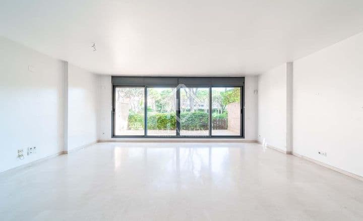 4 bedrooms house for rent in Gava, Spain - Image 2