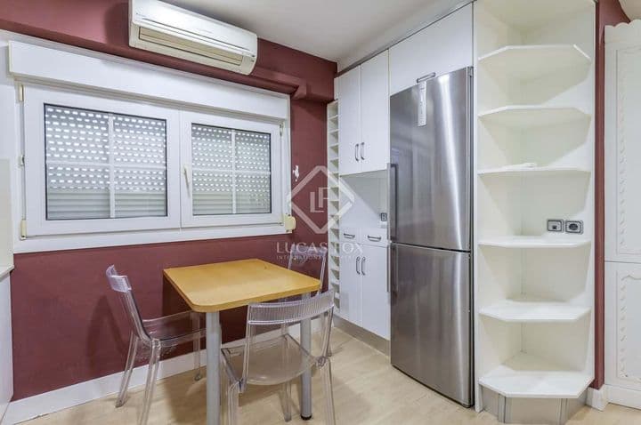 3 bedrooms apartment for rent in Valencia, Spain - Image 10