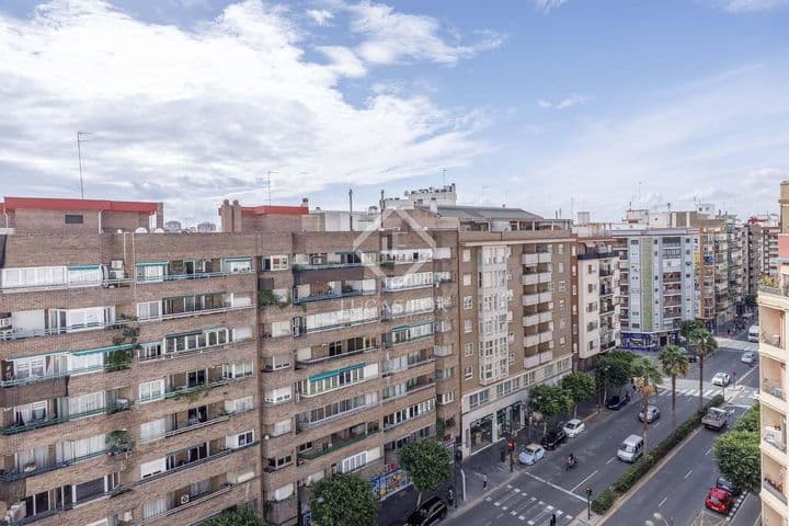 2 bedrooms apartment for rent in Valencia, Spain - Image 9