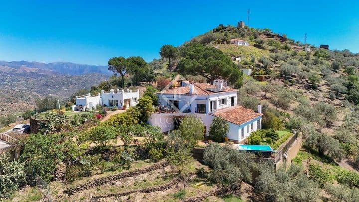 5 bedrooms house for sale in La Axarquia, Spain