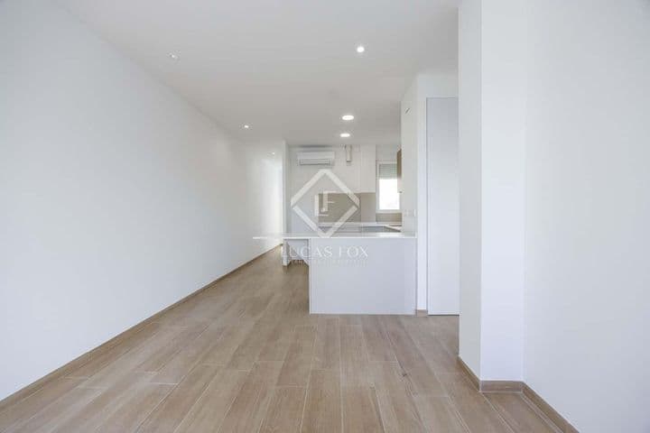 2 bedrooms apartment for rent in Valencia, Spain - Image 3