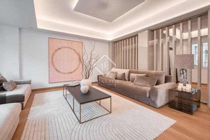 5 bedrooms apartment for sale in Madrid, Spain - Image 9