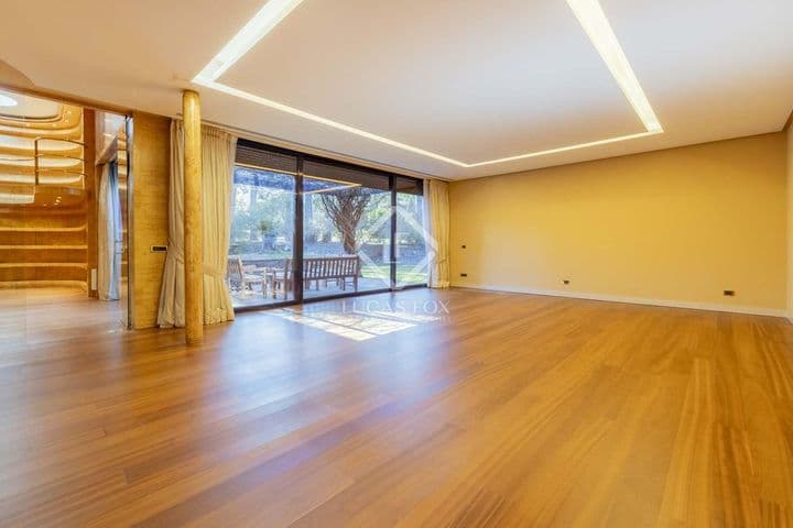 6 bedrooms house for sale in Madrid, Spain - Image 11