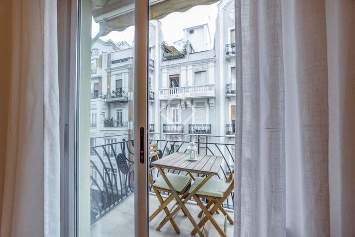 3 bedrooms apartment for rent in Valencia, Spain - Image 3