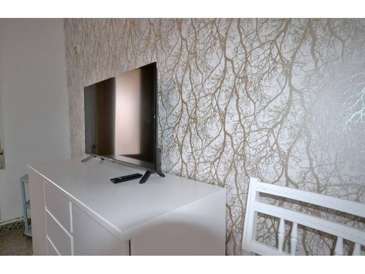 3 bedrooms apartment for rent in Palencia, Spain - Image 8