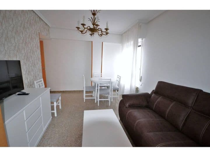 3 bedrooms apartment for rent in Palencia, Spain - Image 6