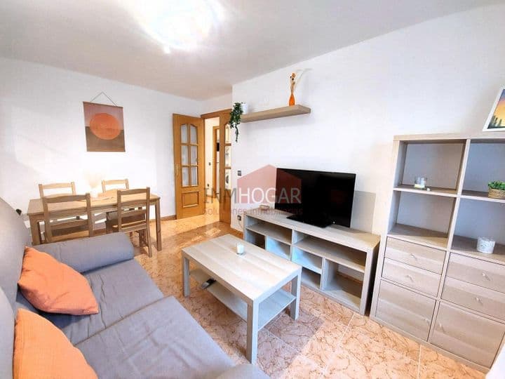 2 bedrooms apartment for rent in Avila, Spain - Image 3