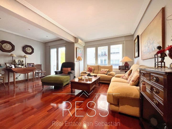 4 bedrooms apartment for sale in Donostia-San Sebastian, Spain - Image 5