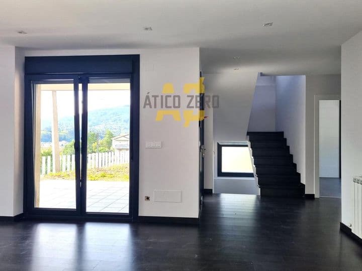 4 bedrooms house for sale in Vigo county, Spain - Image 9