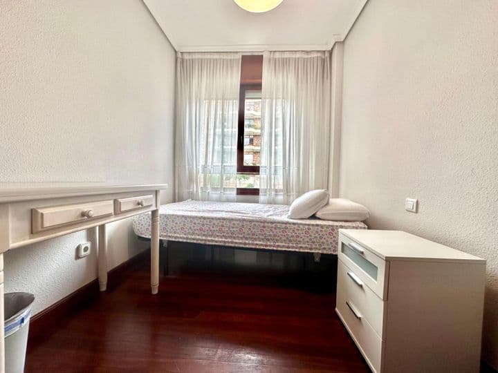 2 bedrooms apartment for sale in Santander, Spain - Image 11