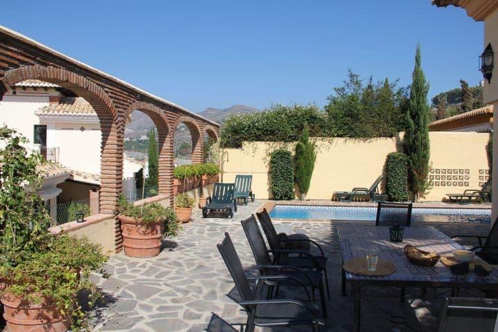 5 bedrooms house for sale in La Herradura, Spain - Image 8