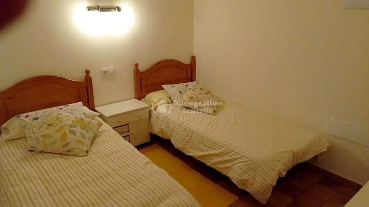 2 bedrooms apartment for rent in El Medano, Spain - Image 3