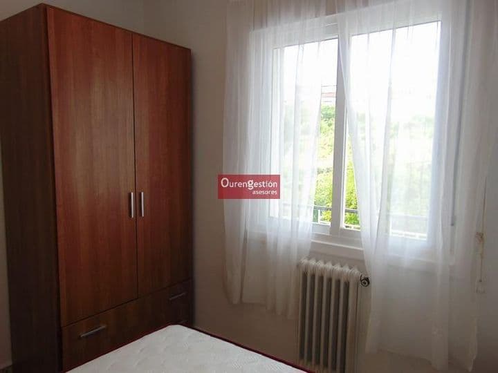 4 bedrooms apartment for rent in Ourense, Spain - Image 11