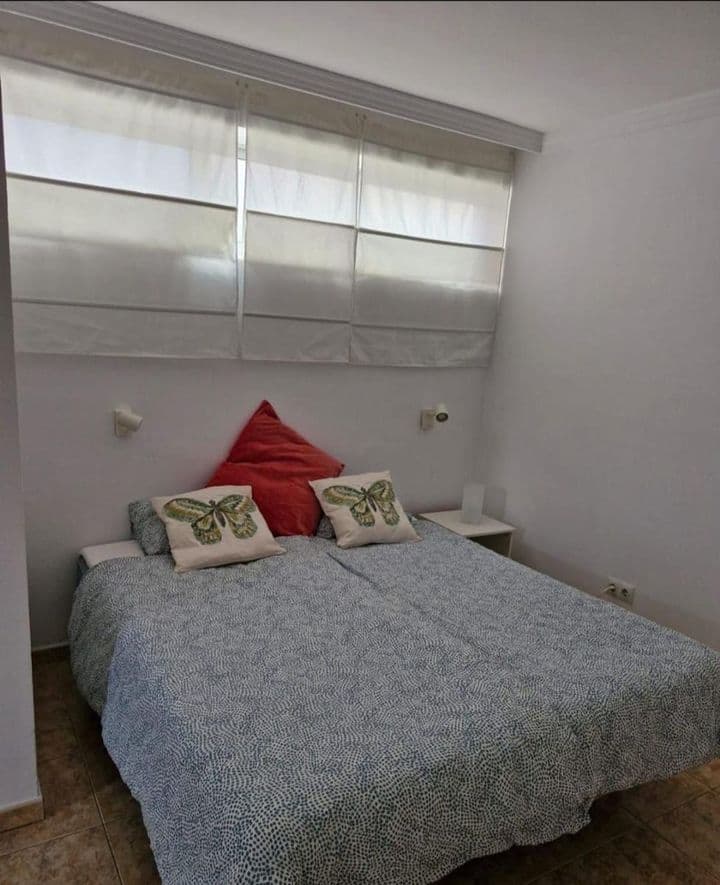 Apartment for rent in Santa Catalina - Canteras, Spain - Image 4