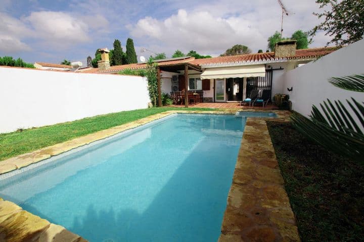 3 bedrooms house for rent in Churriana, Spain - Image 3