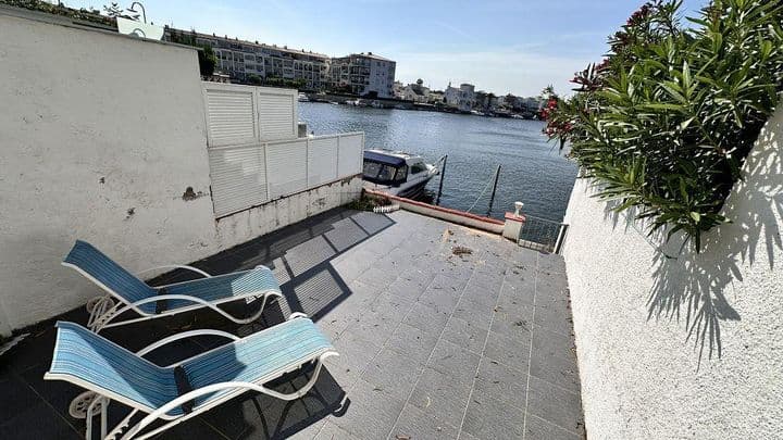 2 bedrooms apartment for sale in Empuriabrava, Spain - Image 9