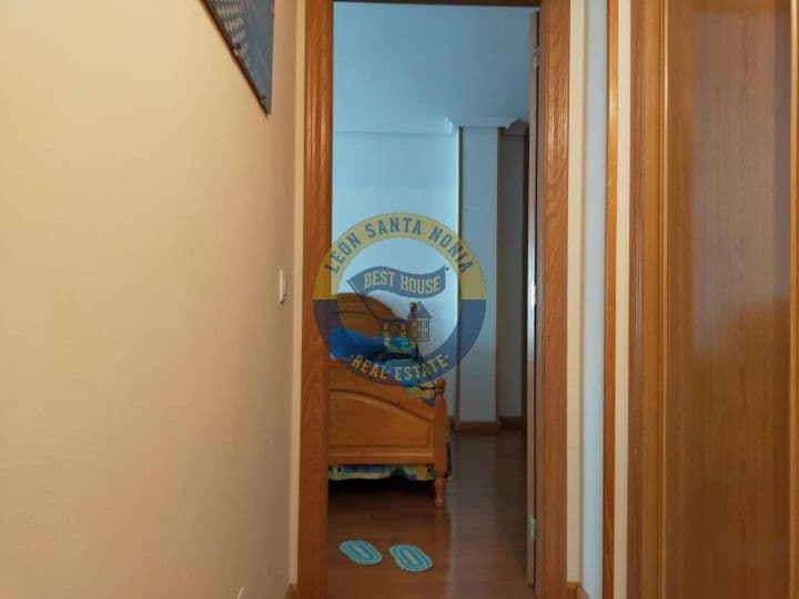 2 bedrooms apartment for sale in Leon, Spain - Image 9