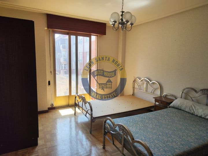 4 bedrooms apartment for sale in Leon, Spain - Image 11