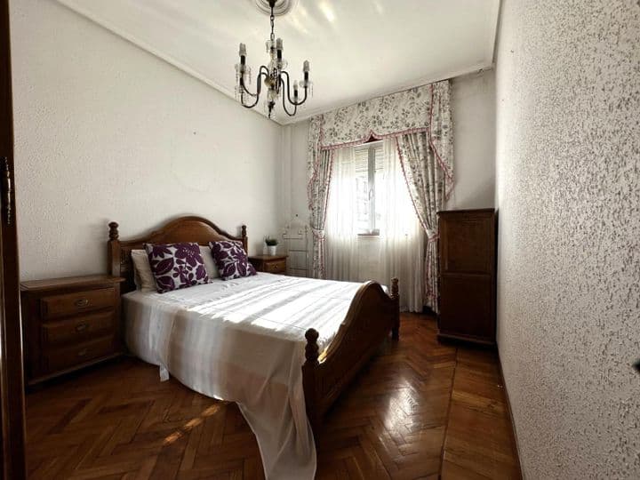 2 bedrooms apartment for sale in Santander, Spain - Image 2