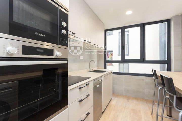 2 bedrooms apartment for rent in Chamberi, Spain - Image 6