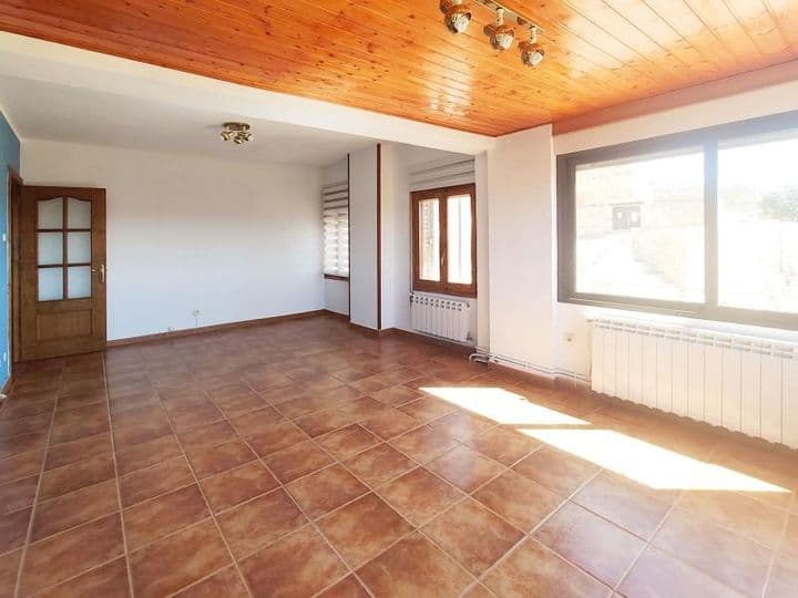 2 bedrooms apartment for sale in Huesca, Spain - Image 4