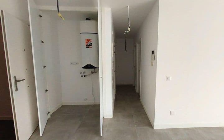 2 bedrooms apartment for rent in Las Palmas de Gran Canaria, Spain - Image 9