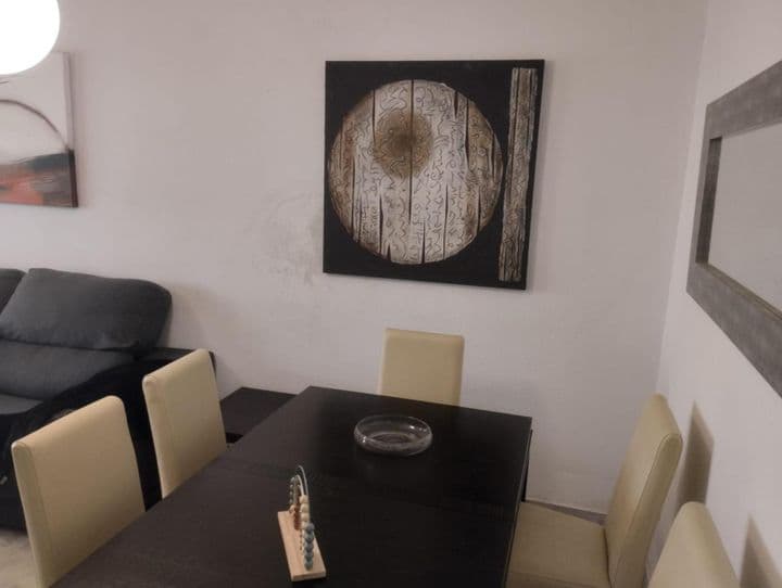 2 bedrooms apartment for rent in Nueva Andalucia, Spain - Image 9