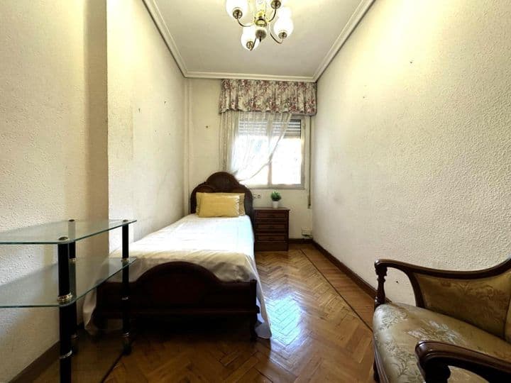 2 bedrooms apartment for sale in Santander, Spain - Image 10