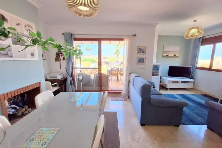 2 bedrooms apartment for sale in La Duquesa, Spain - Image 3