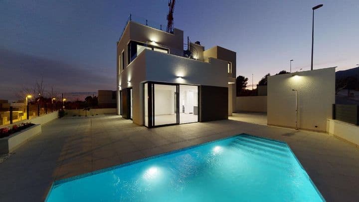 4 bedrooms house for sale in Marina Baja, Spain - Image 2