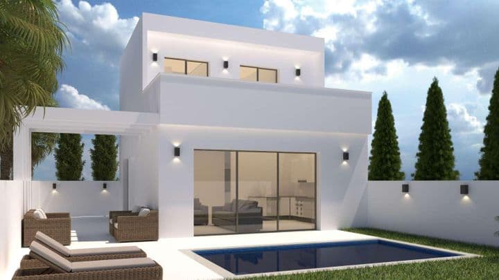 3 bedrooms house for sale in Centro, Spain - Image 2