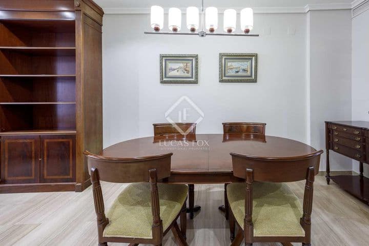 4 bedrooms apartment for rent in Valencia, Spain - Image 6