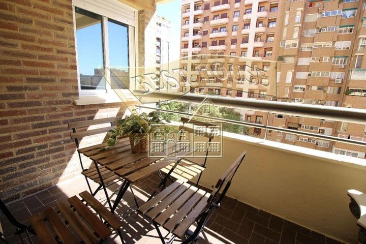 4 bedrooms apartment for rent in Valencia, Spain - Image 6