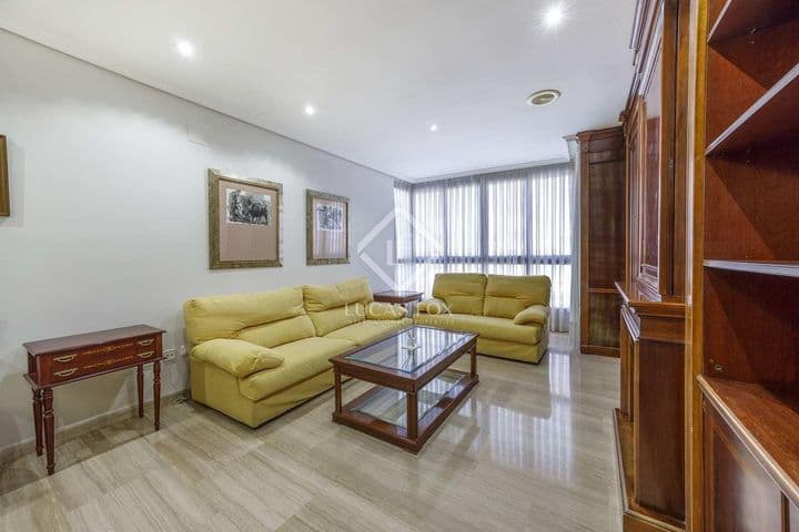 4 bedrooms apartment for rent in Valencia, Spain - Image 4