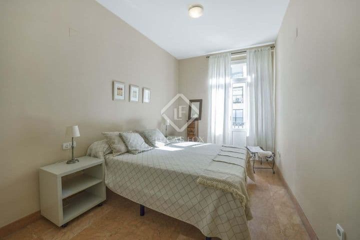 2 bedrooms apartment for rent in Valencia, Spain - Image 11