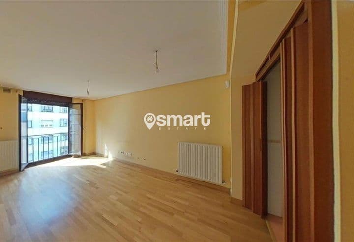 1 bedroom apartment for sale in Oviedo, Spain - Image 6