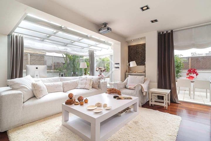 4 bedrooms apartment for sale in Barcelona, Spain - Image 3