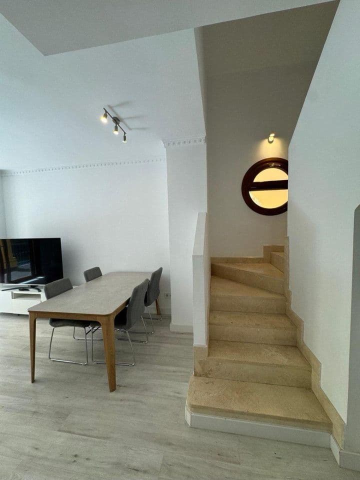 House for rent in Nagueles, Spain - Image 11