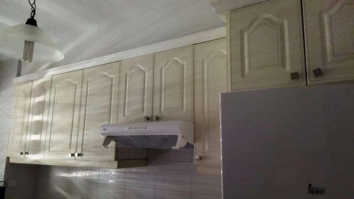 4 bedrooms apartment for rent in Salamanca, Spain - Image 8